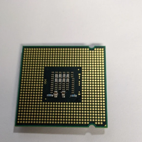 Intel Dual-Core Processor E5300 CPU - Picture 2 of 2